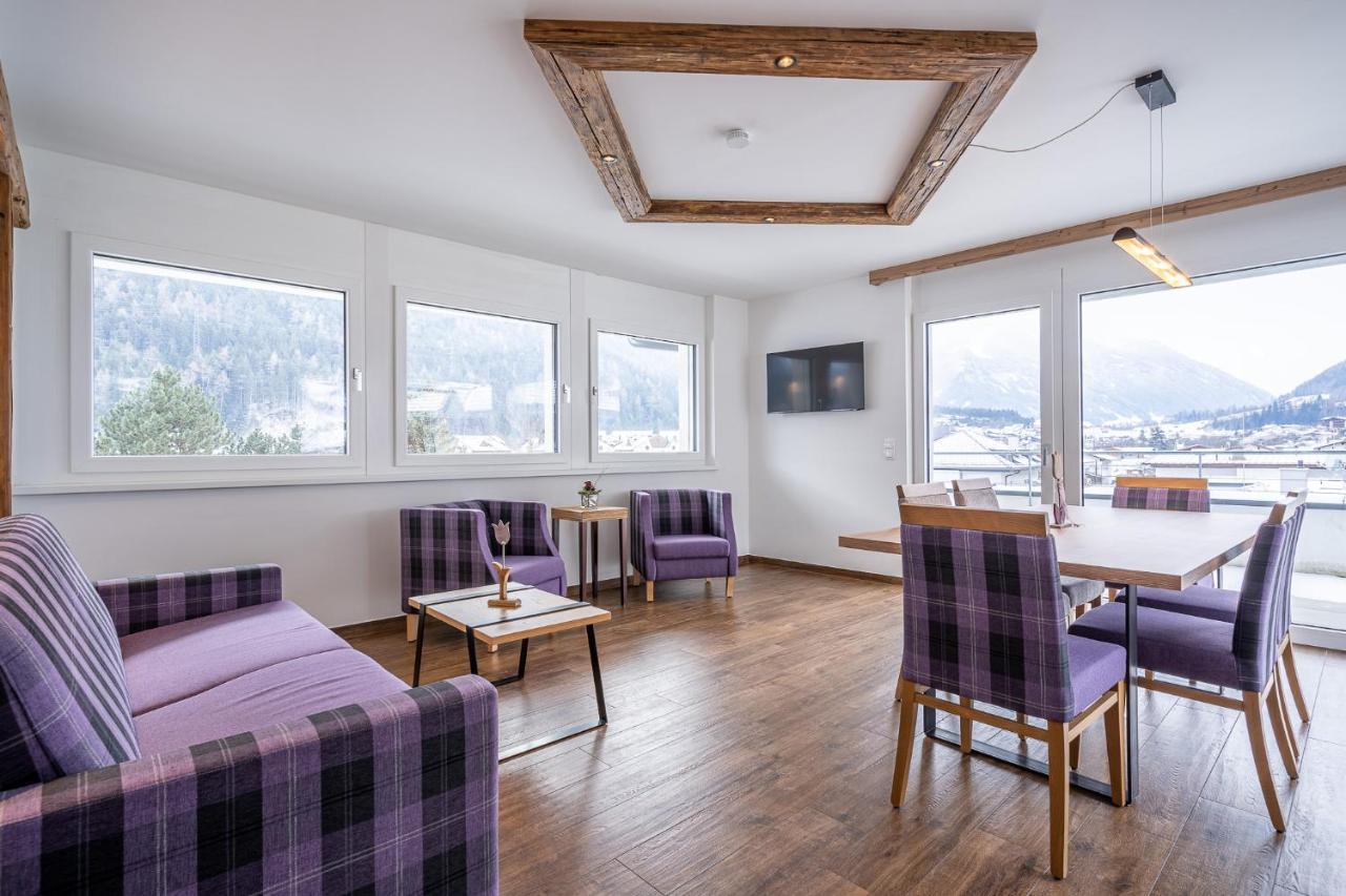 Hotel Eschenhof & Apartments Fulpmes Dış mekan fotoğraf